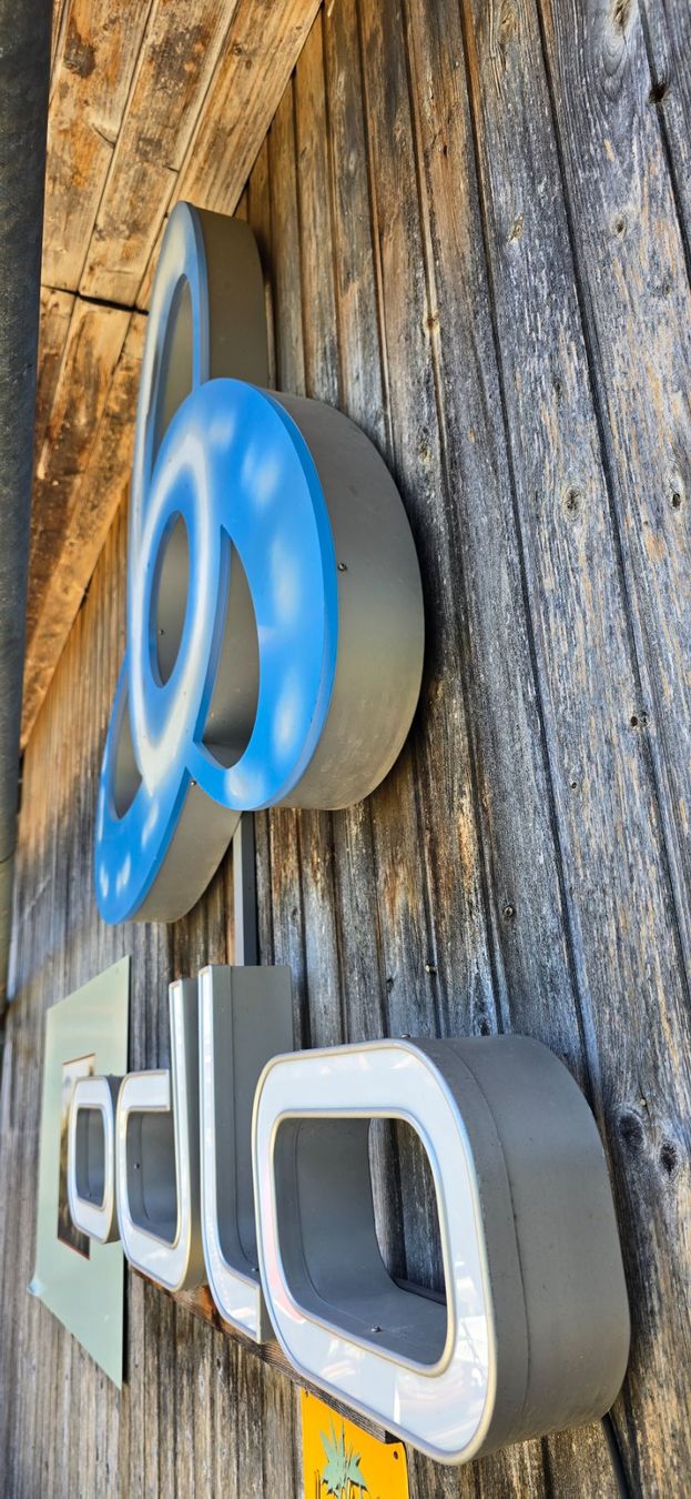 Lampade: ODLO grosse Leuchtreklame mit Stecker – Difettoso da Züberwangen venduto da Roff 1