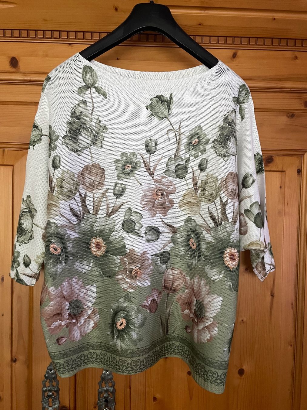 Pullover & Sweatshirts: LEICHTER SOMMER PULLOVER - NEU - EINHEITSGRÖSSE – Gebraucht aus Buchs AG von fischli610