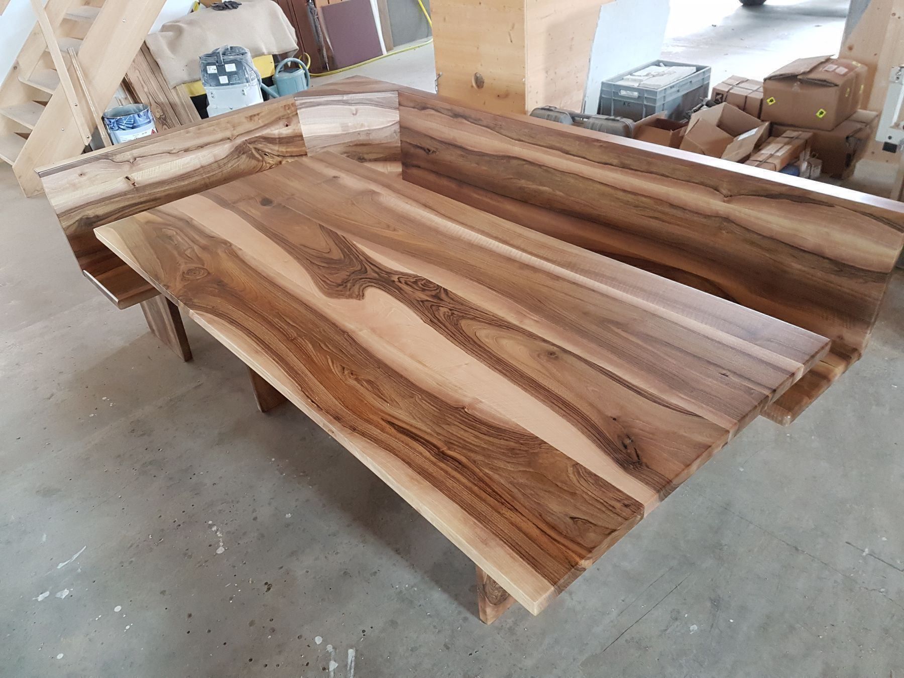 Tische: Tisch mit Eckbank – Neu (gemäss Beschreibung) aus Wuppenau von Holzmann1 2