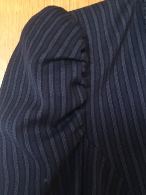 Sisley Giacche: Blazer de Sisley, trés chic – Nuovo (secondo la descrizione) da Bramois venduto da geo_9thw 1