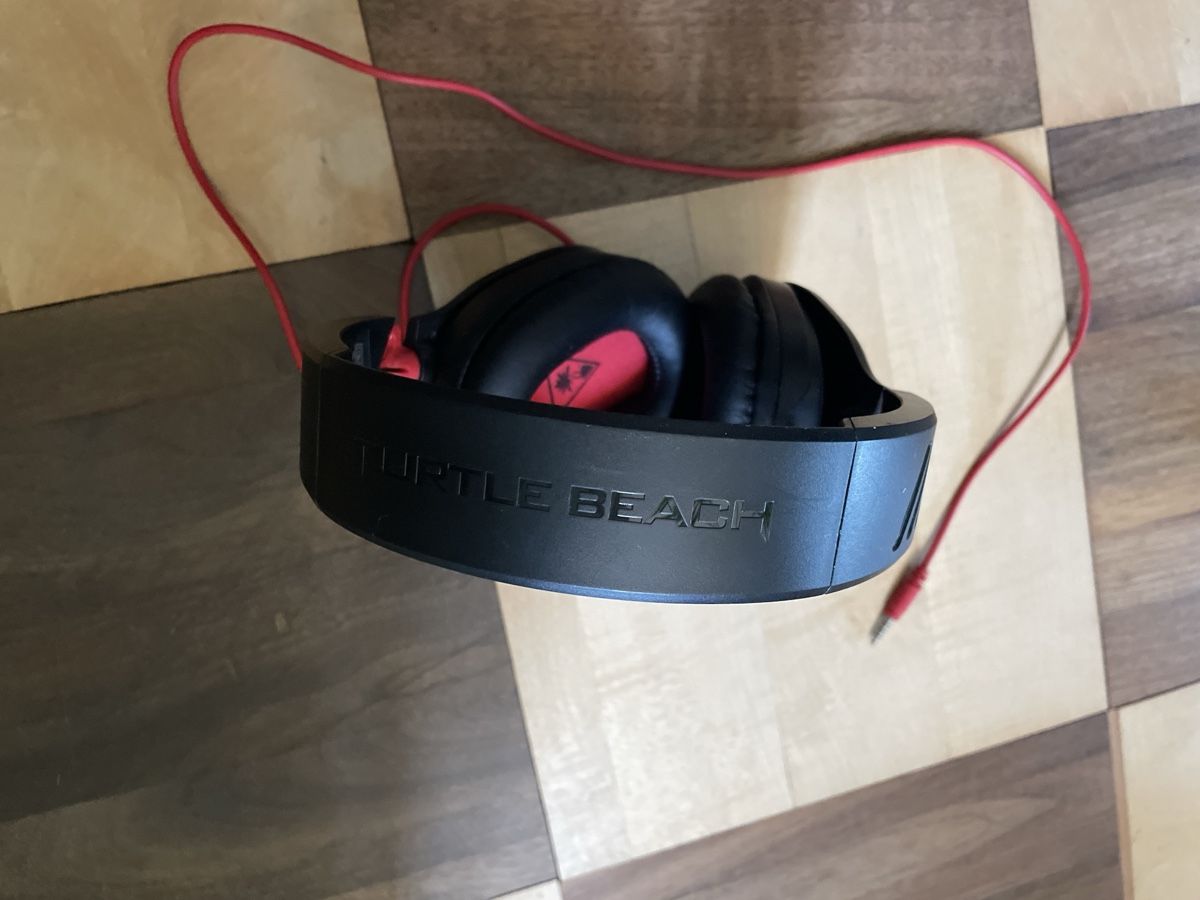Cuffie: Casque Turtle Beach Recon 70 - Noir/Rouge – Usato da Lobsigen venduto da mic_86ms 2
