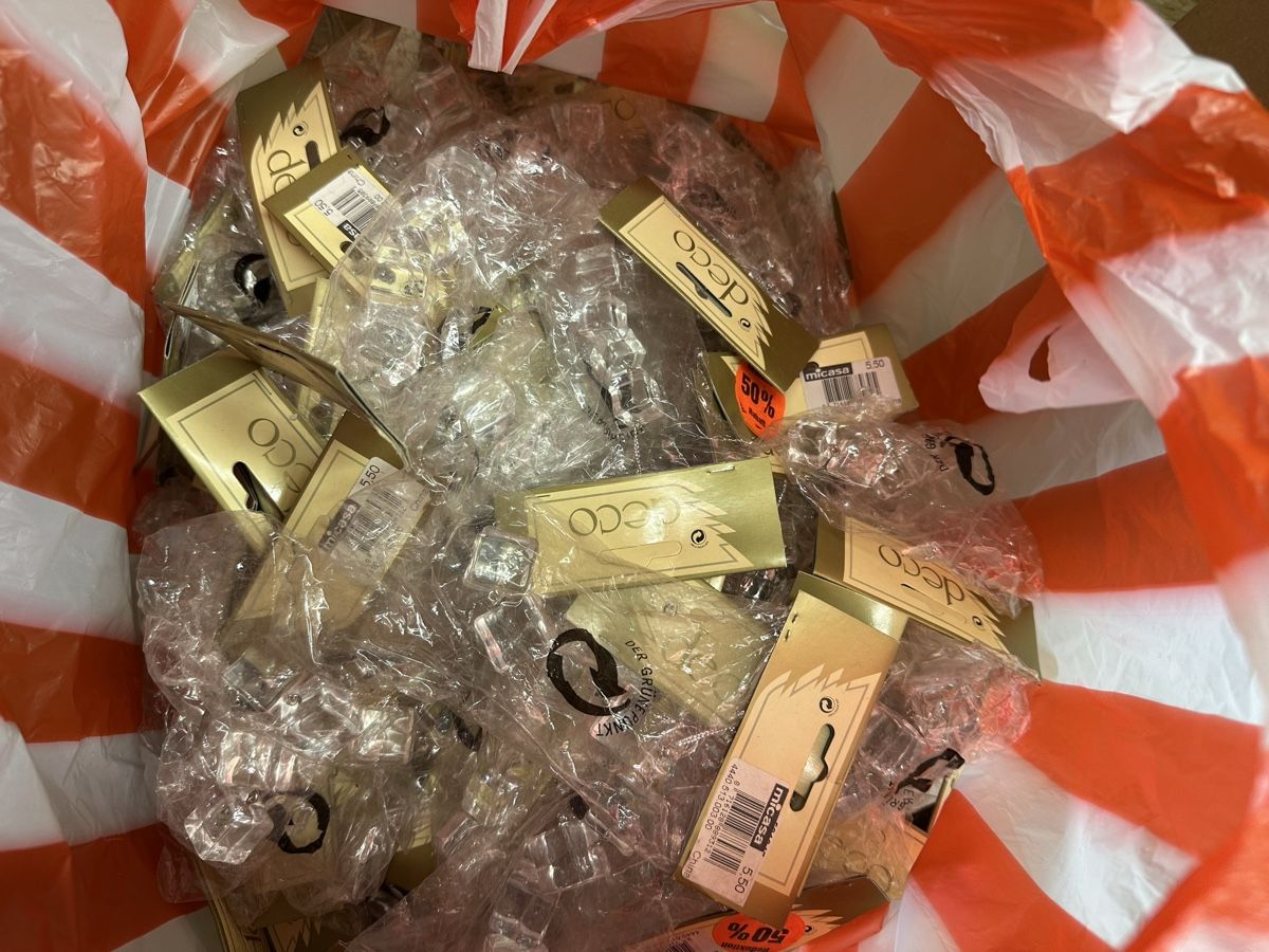 Migros Tutte le decorazioni: Weihnachtsdekoration Neu – Nuovo e nell'imballaggio originale da Sevelen venduto da Stopglobal.