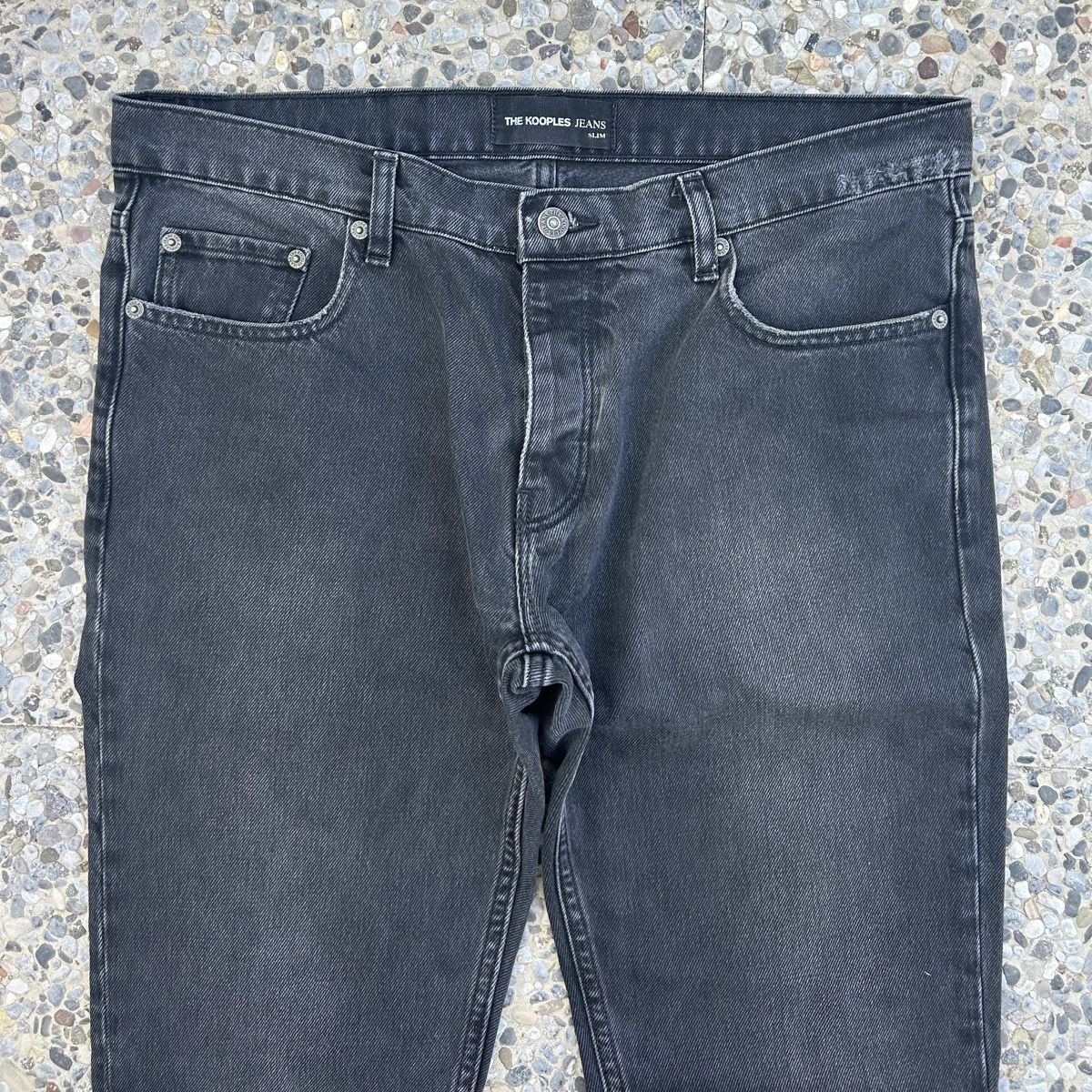 Kooples Jeans: The Kooples Jeans Slim Charcoal – D'occasion à brent par fukusapes 1