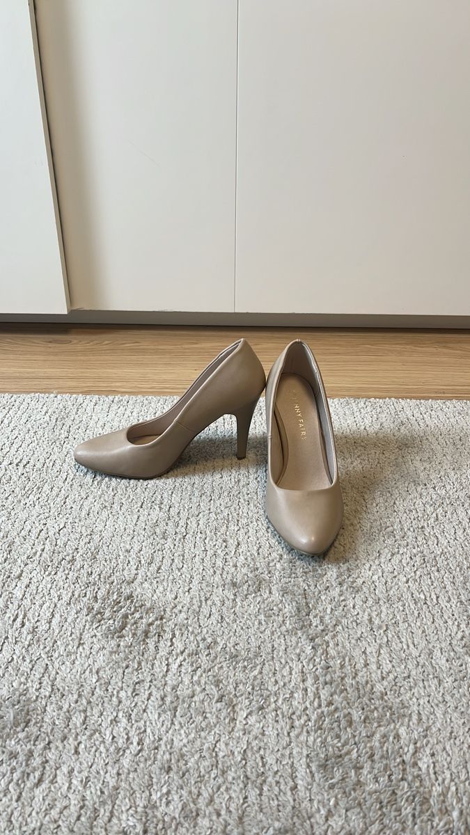 Scarpe da donna: Elegante Pumps, nude, 37 – Usato da Madiswil venduto da bjs_90