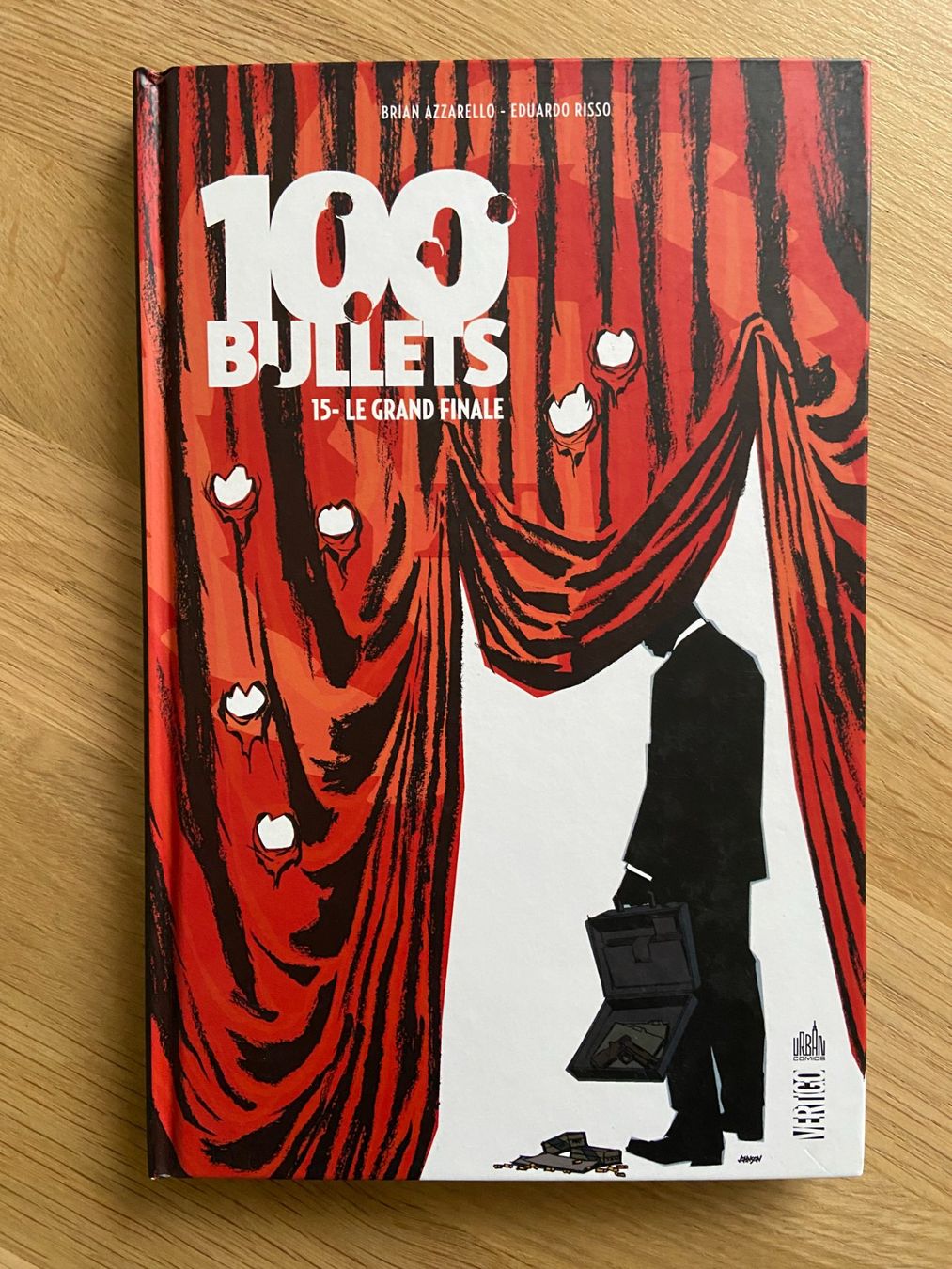 BD: 100 BULLETS / TOME 15 / LE GRAND FINALE – D'occasion à Corcelles-près-Payerne par 1562Comics