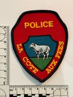 1 Polizei Abzeichen Police La Cote aux Fees, Kanton NE