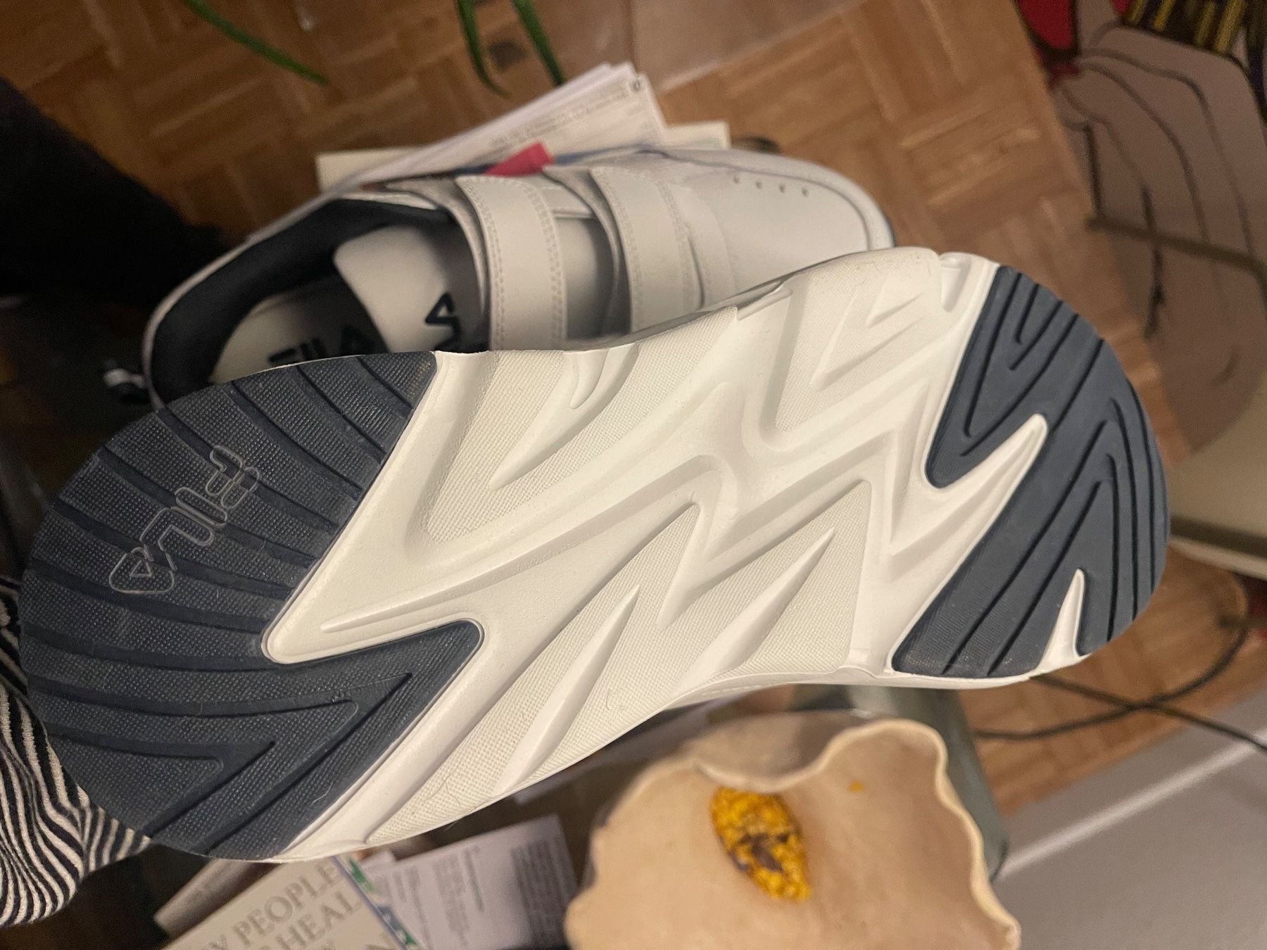 Herrenschuhe: Fila sneaker – Neu (gemäss Beschreibung) aus Hinterkappelen von lid_9h7j 3