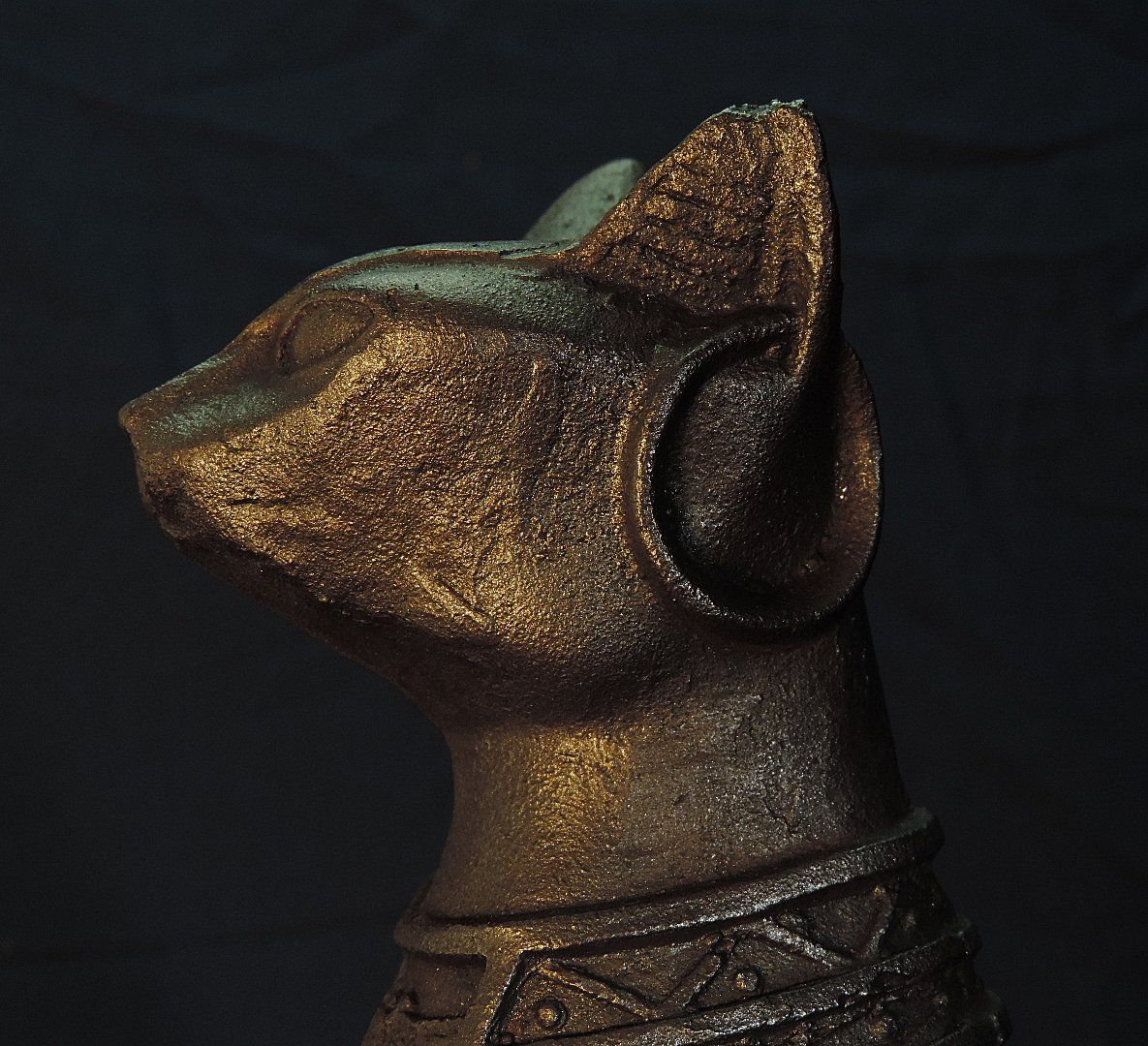 Statuette: Alte Ägyptische Katzen Statue, Eisen Figur – Usato da Duggingen venduto da roterbambus 7