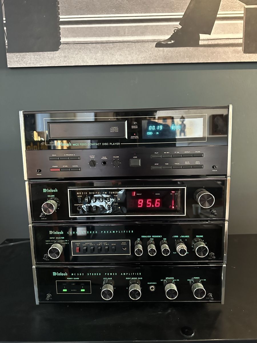 McIntosh Amplificateurs: Mcintosh ensemble – D'occasion à Vevey par Dborg