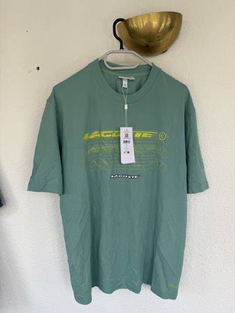 T-shirt Lacoste vert imprimé taille M neuf avec étiquette