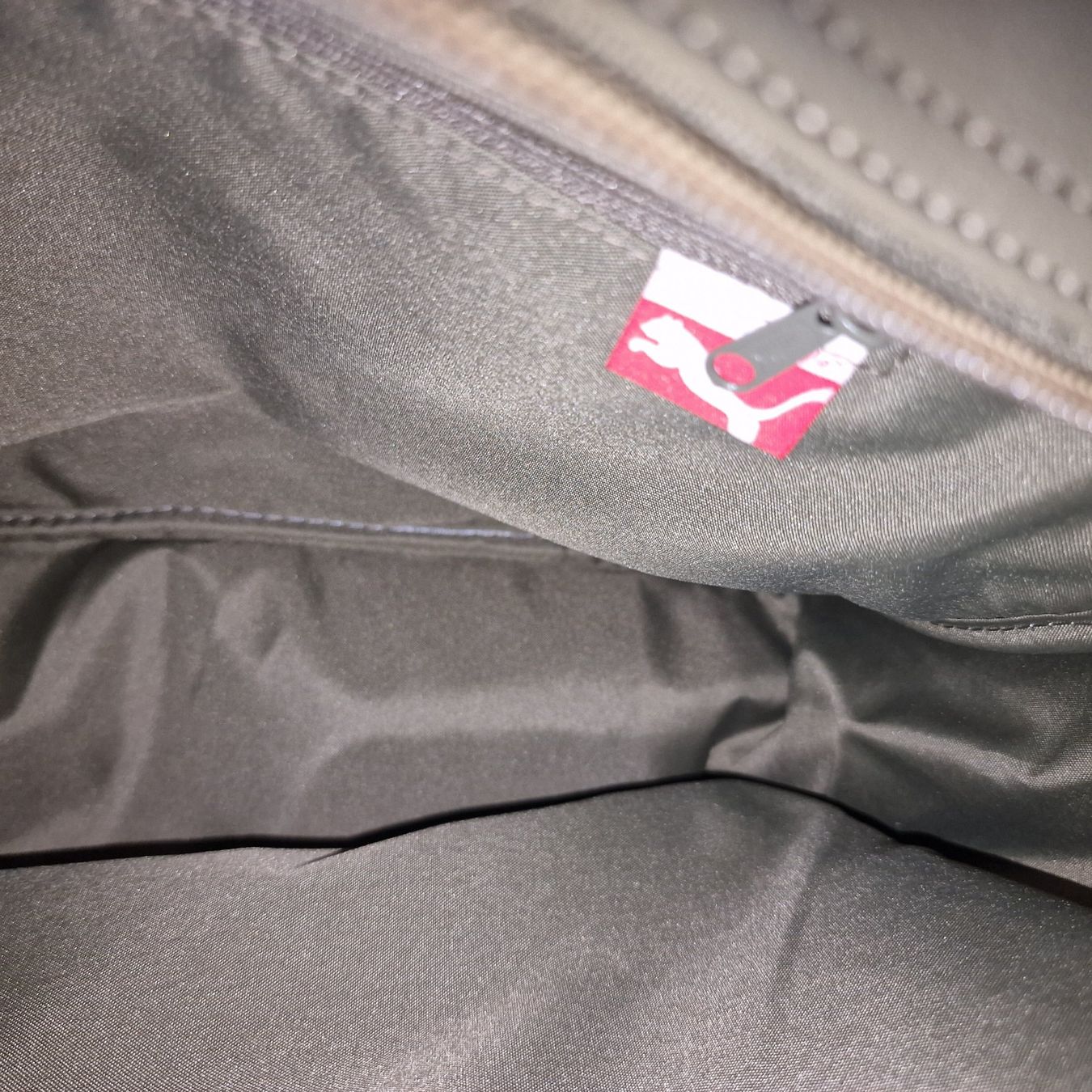 Puma Borse: Puma Schultertasche – Nuovo (secondo la descrizione) da Zürich venduto da Pero6 4