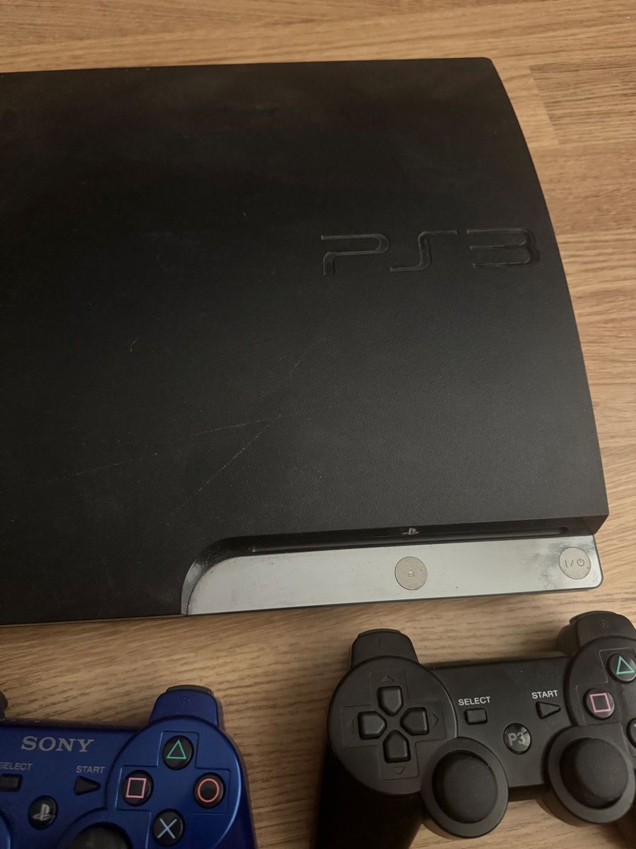 Sony Konsolen: Playstation 3 + 2 Controller  – Gebraucht aus Bronschhofen von CrownDiam 1