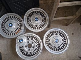 BMW Felgen Original 7x15 Zoll zu Verkaufen.