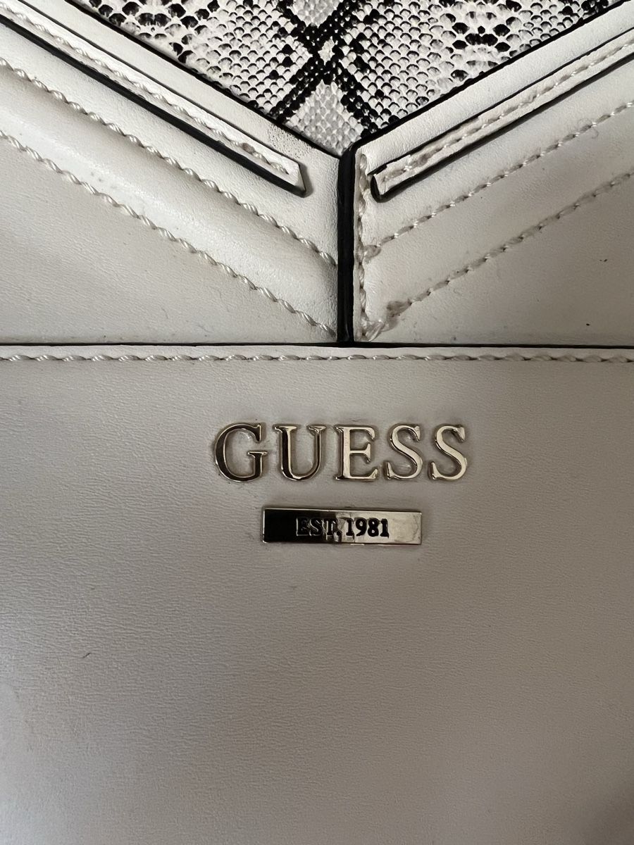 Guess Borse da donna: Guess bag – Usato da Zürich venduto da Zurich_TimeCapsule 3