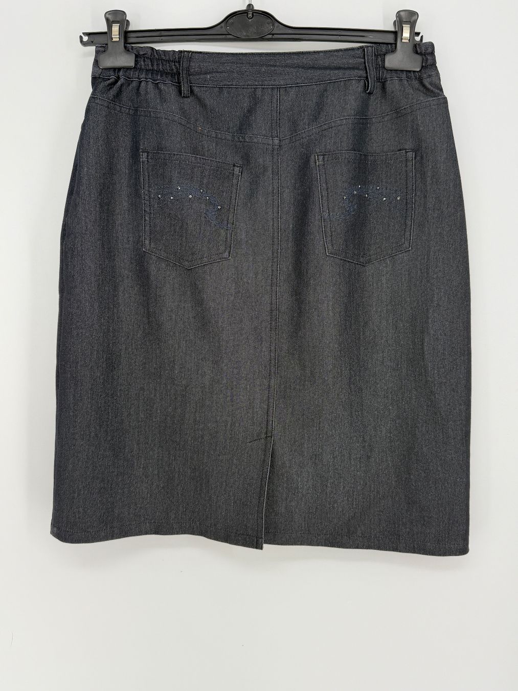 Gonne: Dünner Jeans Rock Gr. 38 – Usato da Auenstein venduto da moin. 1