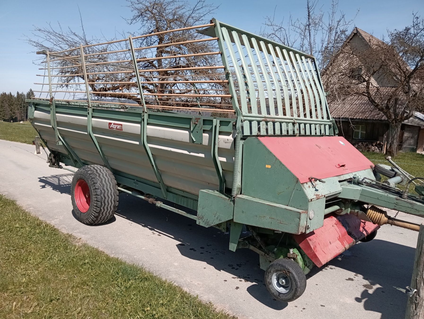 Rimorchi: Agrar Ladewagen TL 219 – Usato da Bütschwil venduto da Rockky