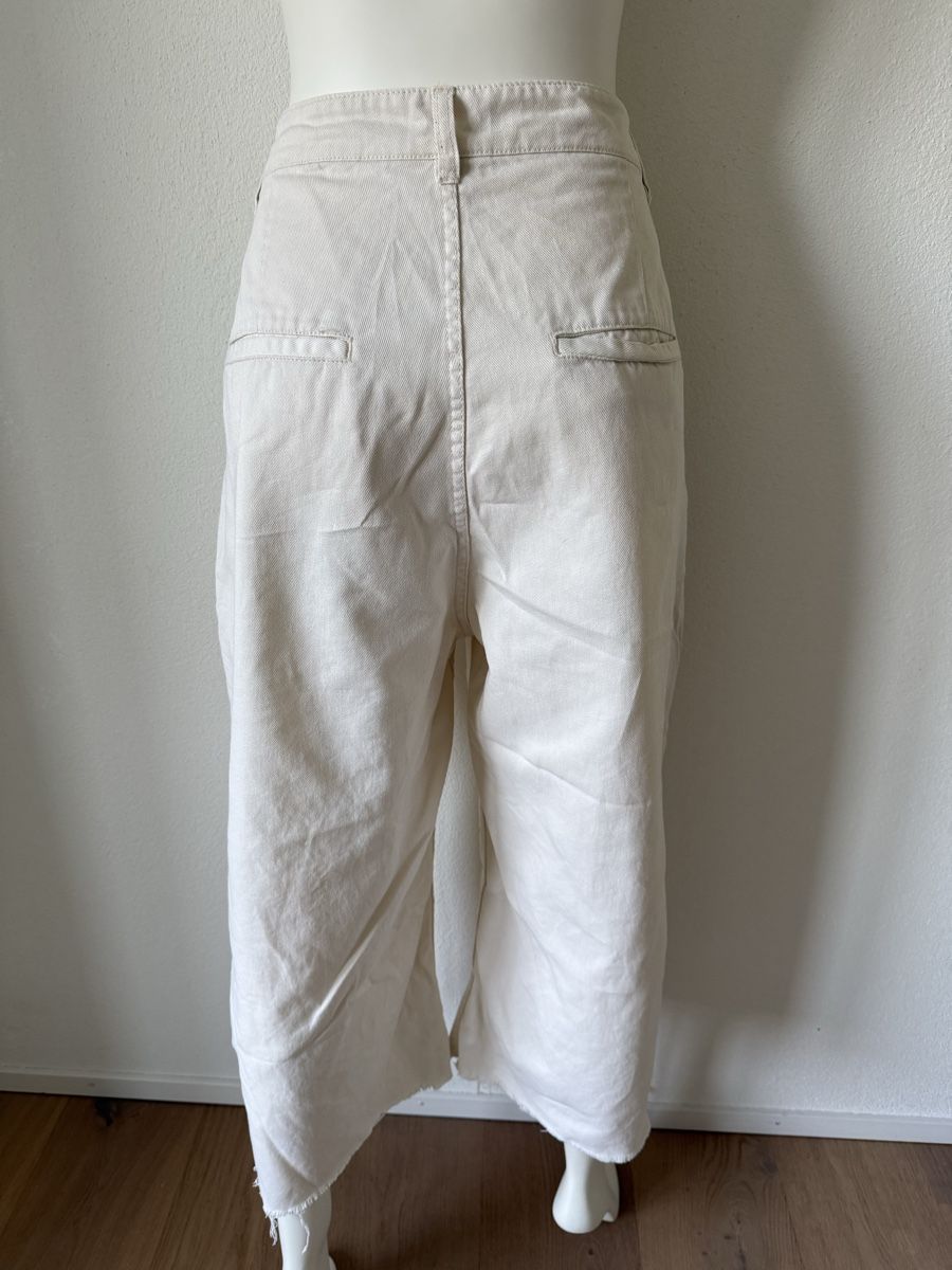 Monki Jeans: Monki Jeans – Nuovo (secondo la descrizione) da Winterthur venduto da 11.11 5