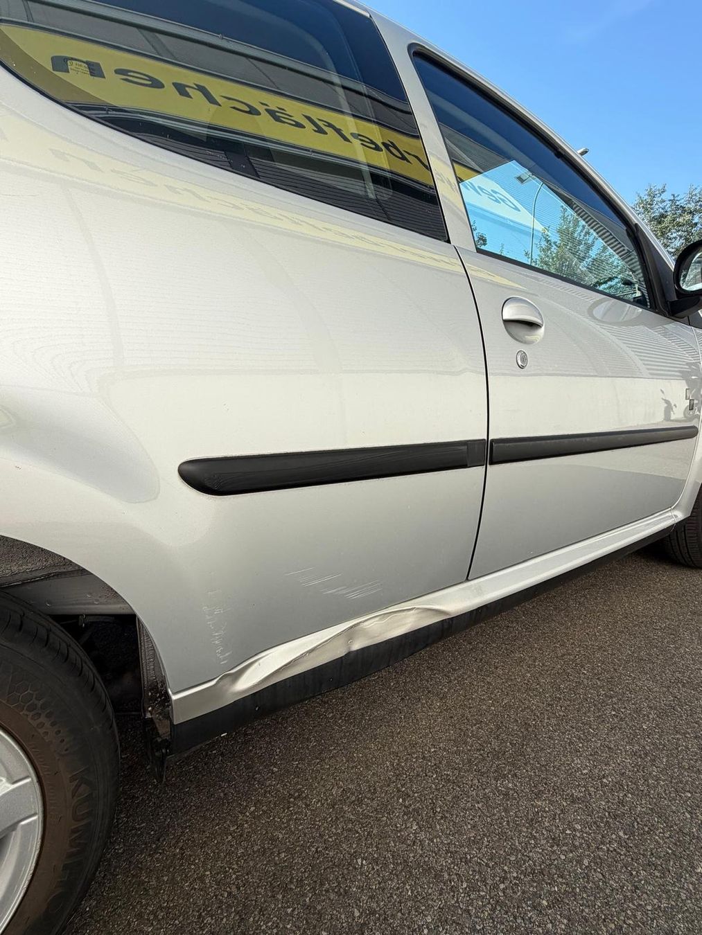 Peugeot Automobili: Peugeot 107 1.0i black&silver Edition – Usato da Tägerwilen venduto da pescatore76 4