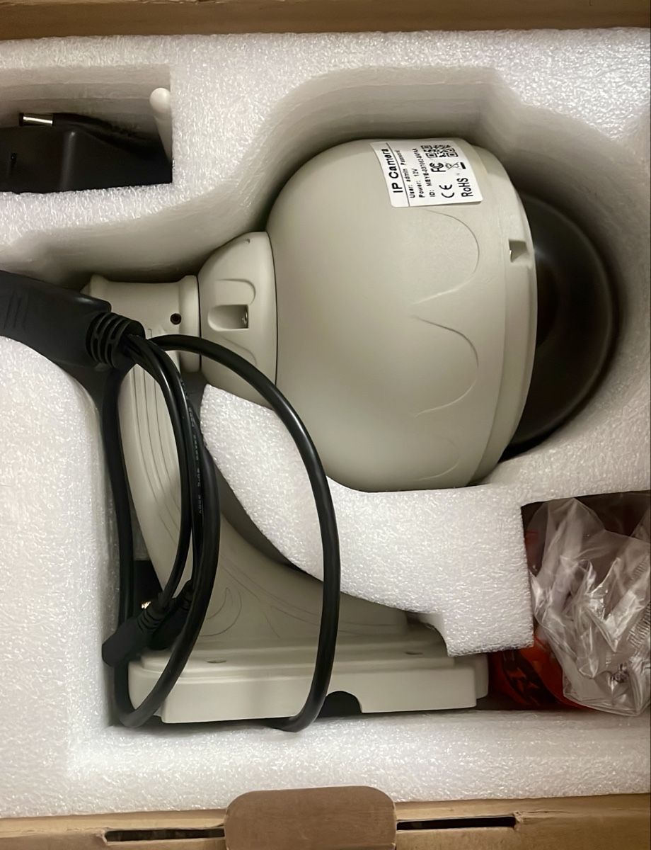 Sistemi d'allarme: Outdoor Wireless PTZ Security IP Camera - 8GB SD Card Ab.1 – Nuovo e nell'imballaggio originale da Zürich venduto da Cheb60 7