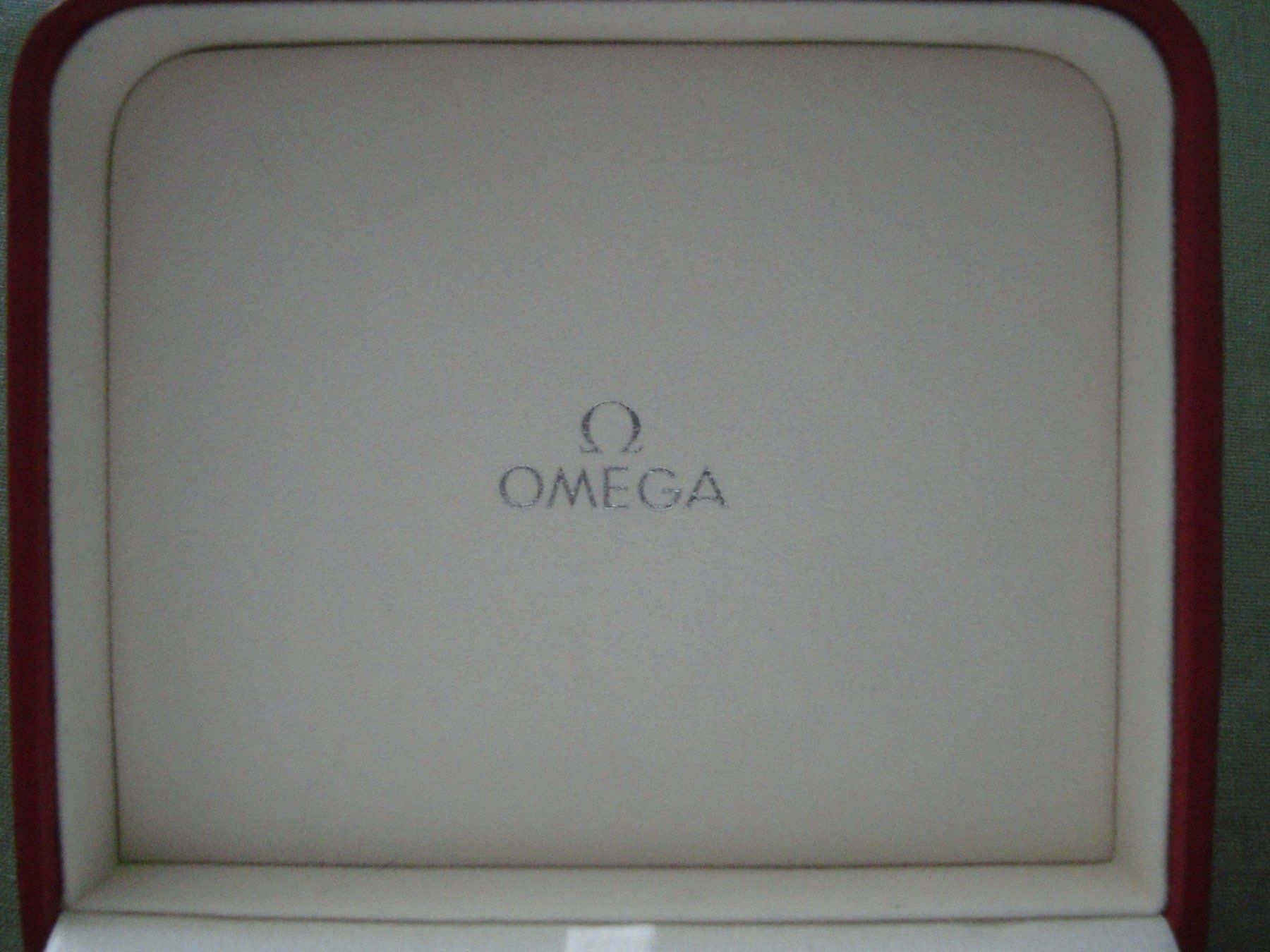 Scatole porta orologi: Uhrenbox - OMEGA - LEER - LEER – Usato da Neuenegg venduto da flohcante 3