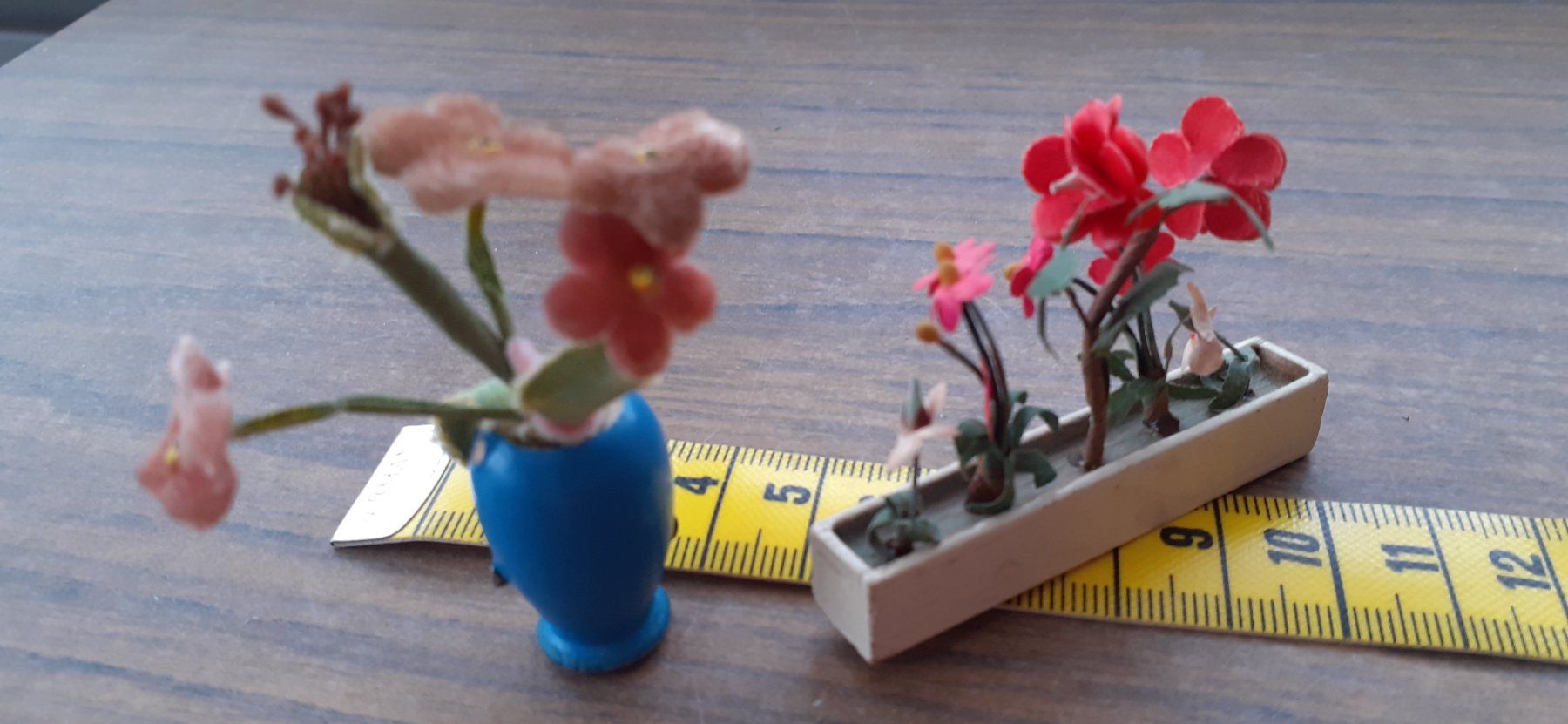 Giocattoli: Puppenstube lot Blumentöpfe – Usato da Mörschwil venduto da lindaswunderkiste 8