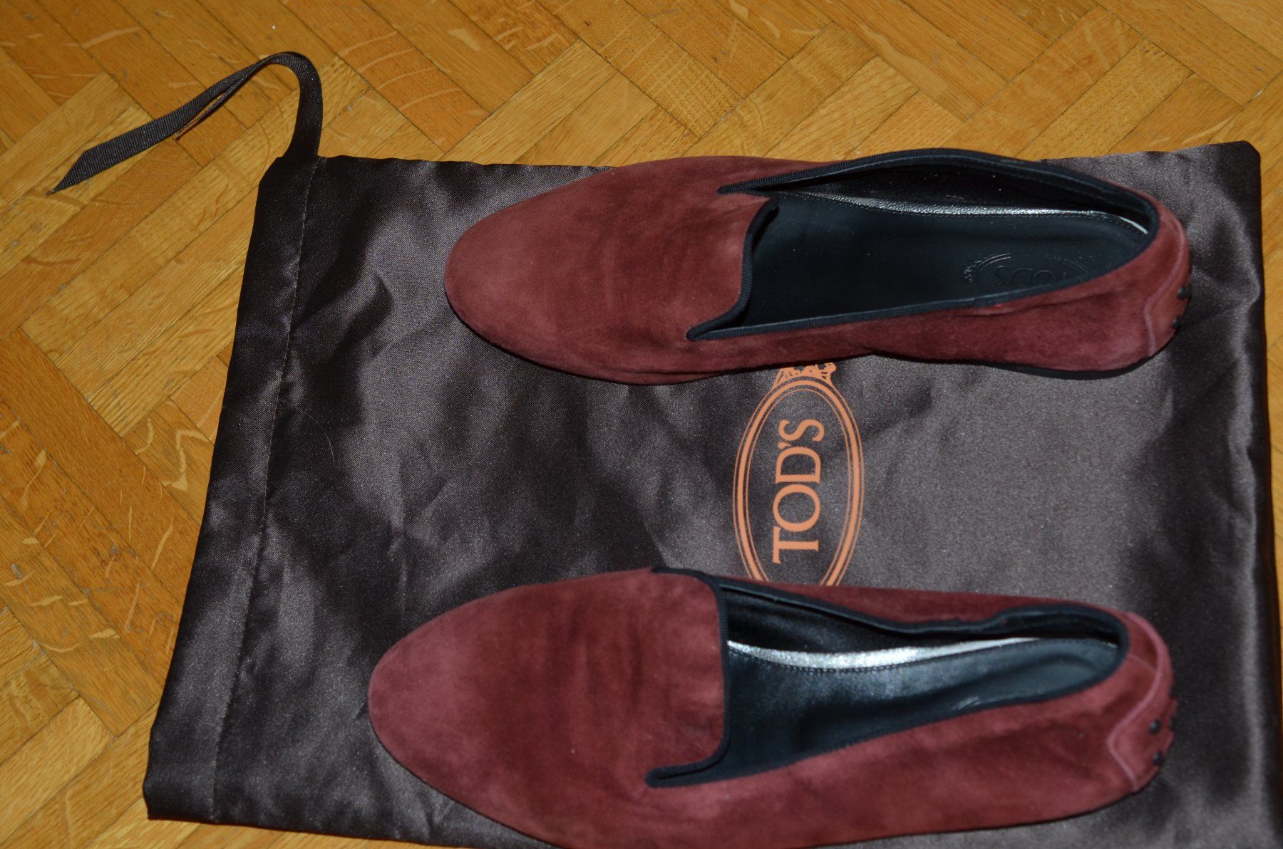 Tod'S Damenschuhe: Tod's cuir daim T37 1/2 – Gebraucht aus La Croix (Lutry) von OMEGA07 2