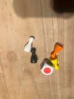 Würfel und Spielfiguren