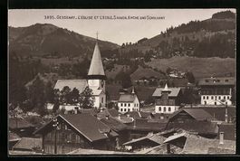 Saanen, Ortspartie mit Kirche und Schulh