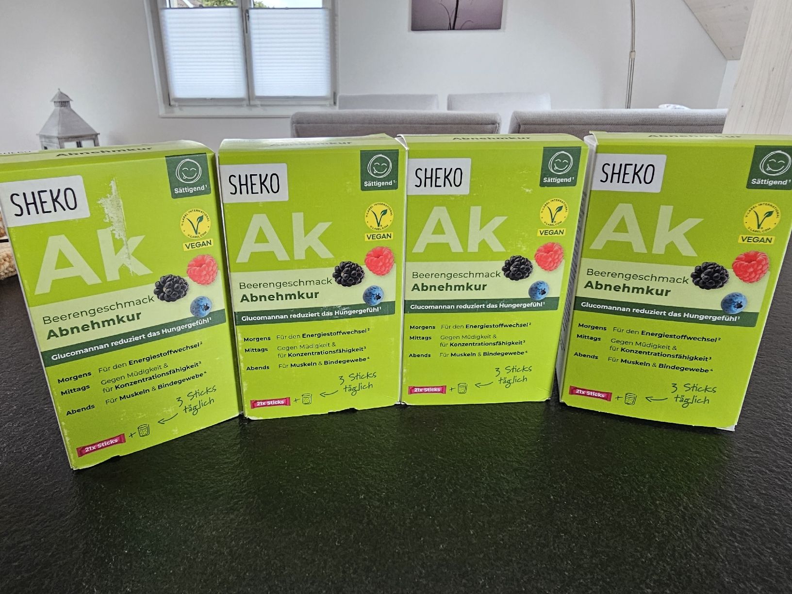 Cibi & Specialità: 4x Sheko Abnehmkur neu – Nuovo e nell'imballaggio originale da Hildisrieden venduto da Melli