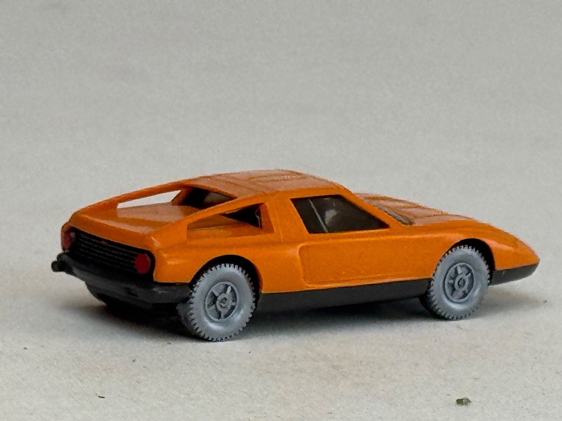 Wiking Modellini d'auto: VE1- Wiking Mercedes C 111 orange – Usato da Elm venduto da Wikmtz 1