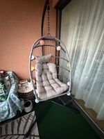 Chaise suspendue confortable et stylée pour l'été