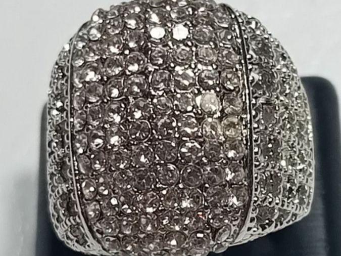 Bagues: ring modeschmuck mit echt kristall – Neuf (Voir description) à Basel par bij_5hqd