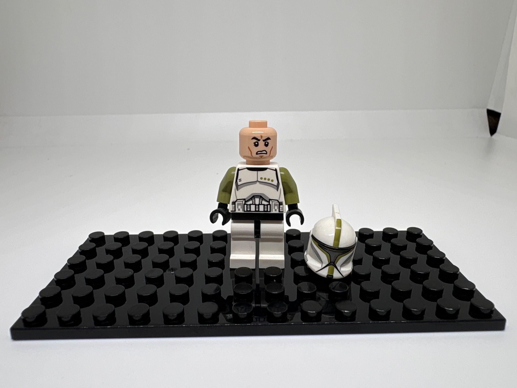 Lego Jeux de construction: Lego Star Wars  - Clone Trooper Sergeant (sw0438) – D'occasion à Horn par tantor7 2