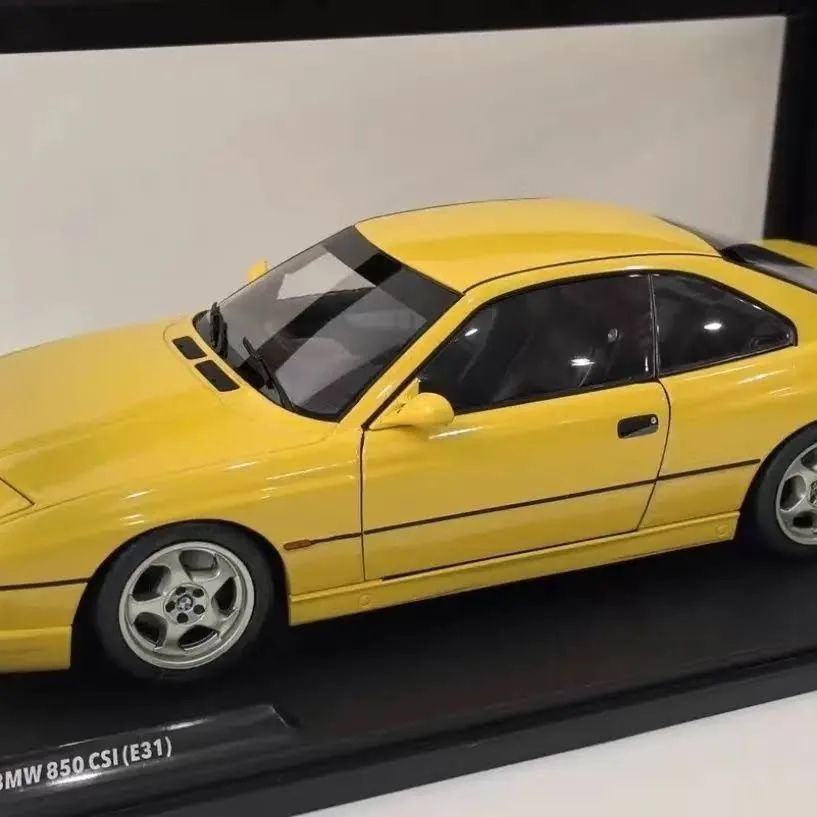 BMW Modellini d'auto: BMW 850 csi gelb E31 1:18 Solido – Nuovo e nell'imballaggio originale da Suhr venduto da Moebelsiralfred 2