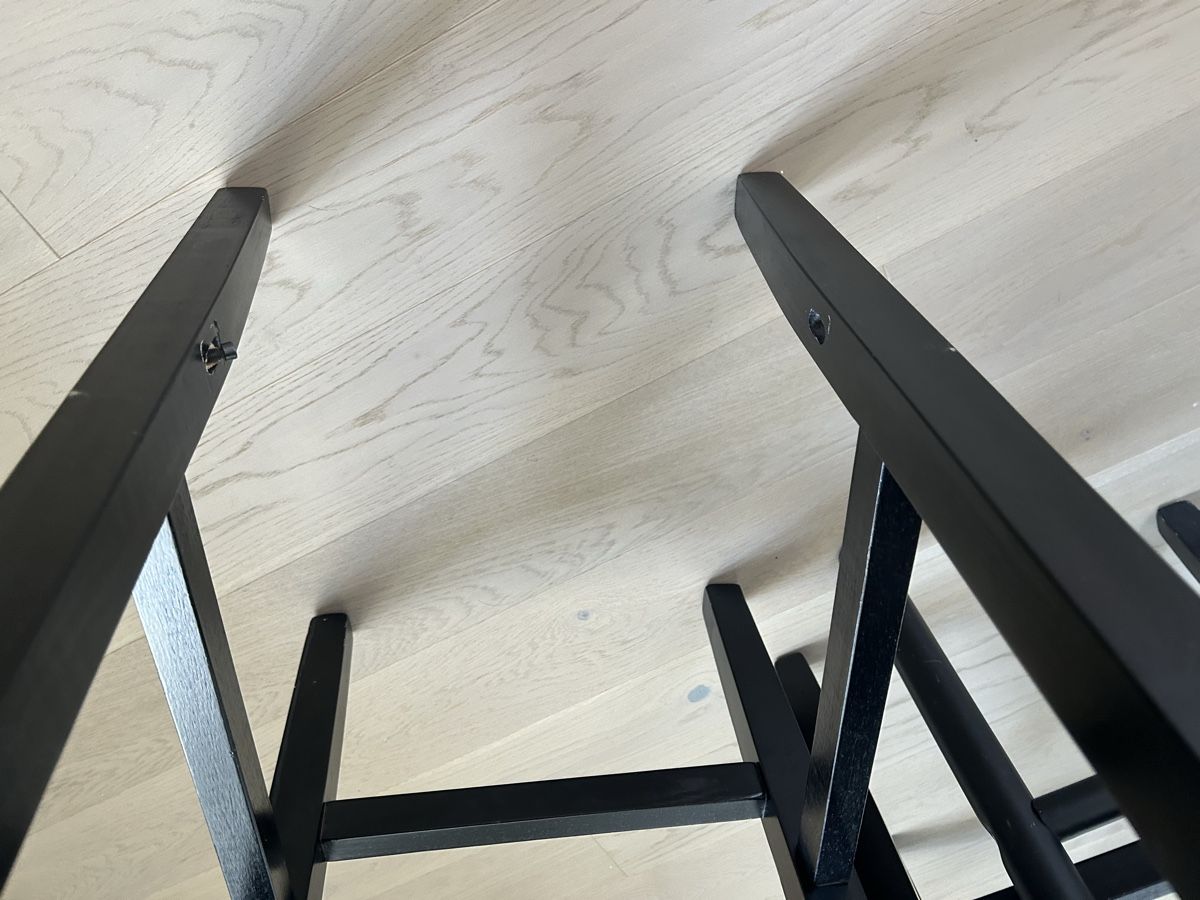Ikea Set tavolo e sedie: Bartisch Tommaryd mit 4 Barstühlen – Usato da Bauma venduto da GMC_22 5