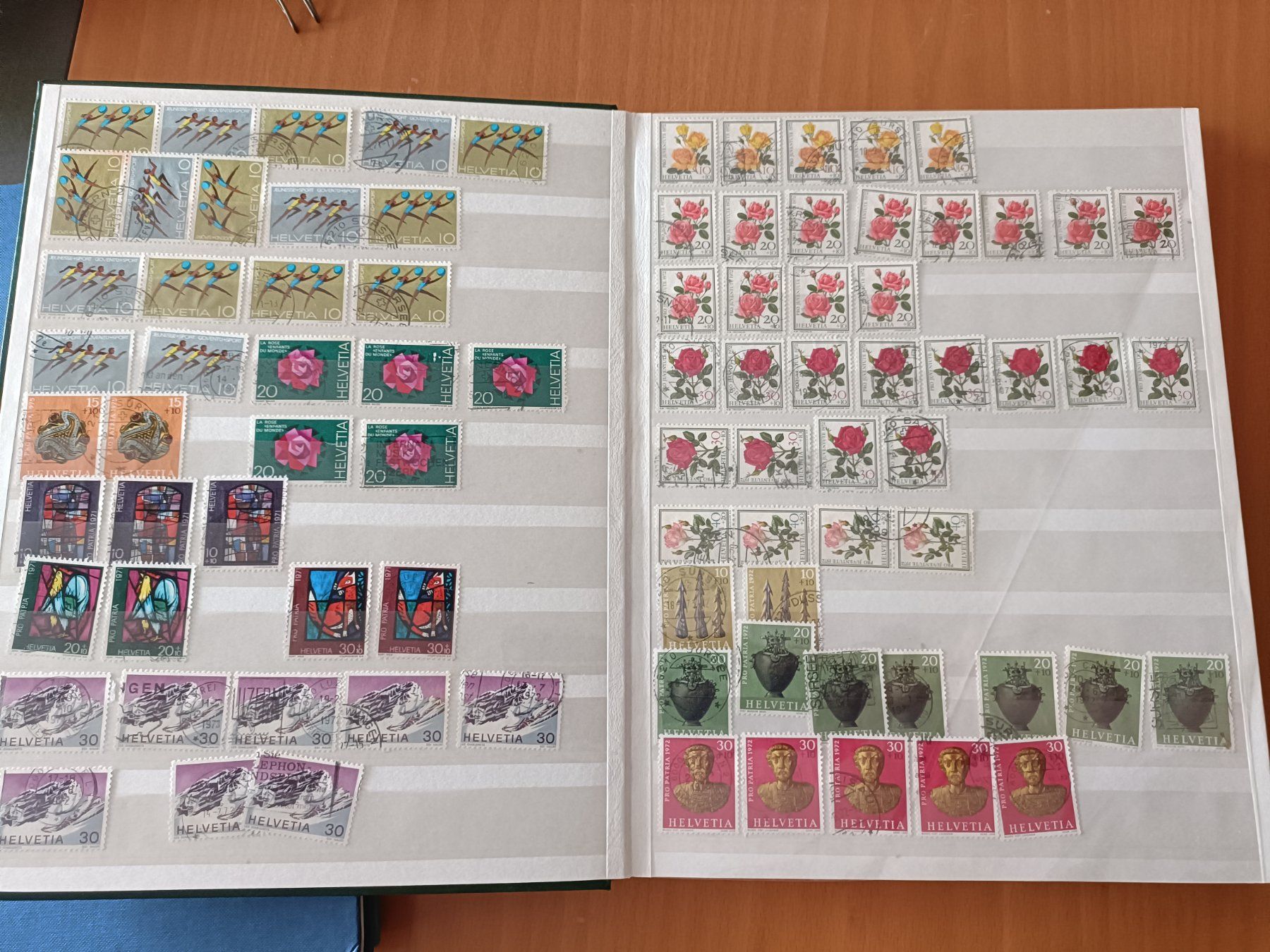 Album: Briefmarken Album Schweiz – Usato da Luzern venduto da tristan696 8
