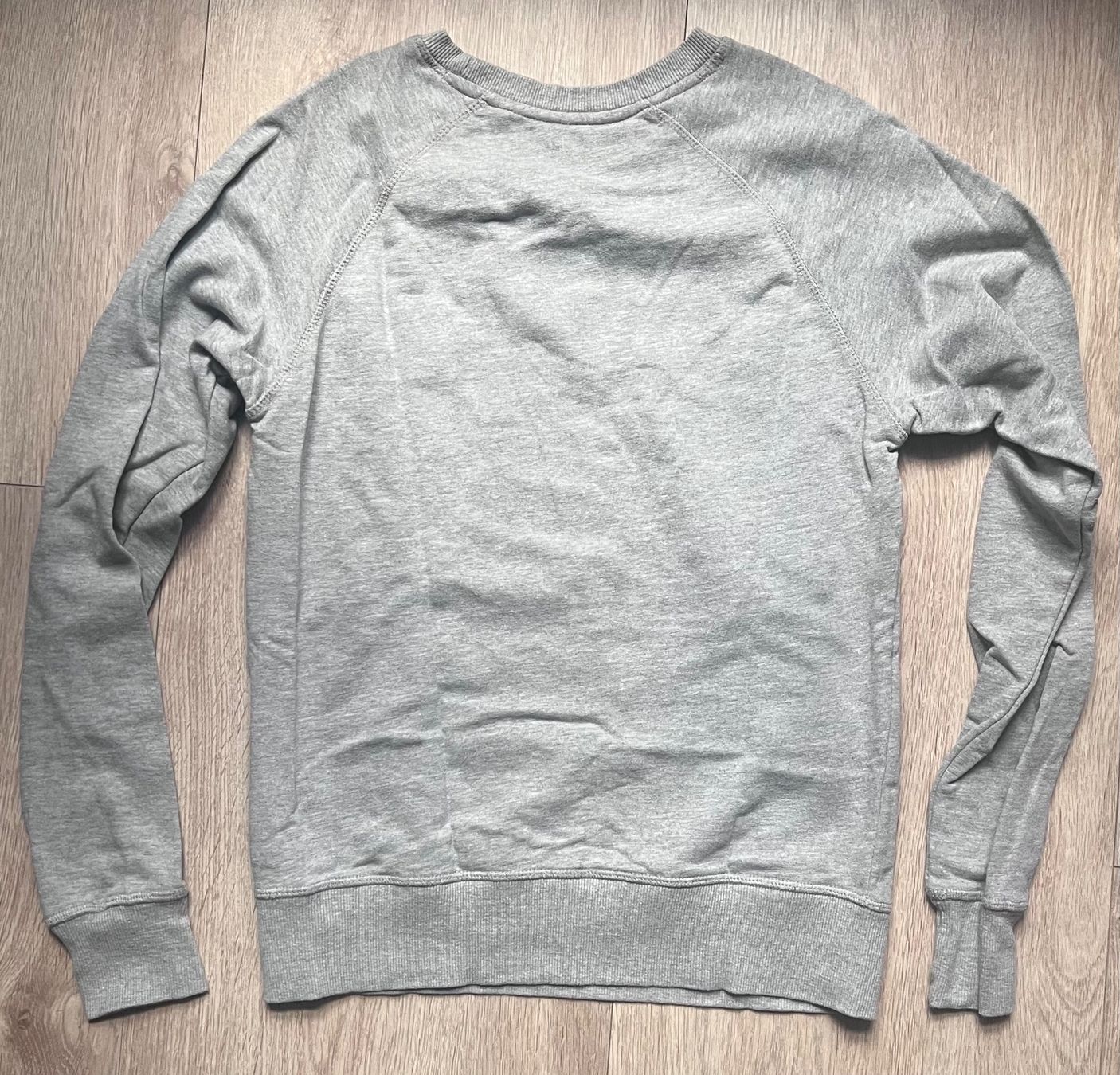 Maglioni & Felpe: Pullover Grau Superheld – Usato da Burgdorf venduto da luc_b87g 1