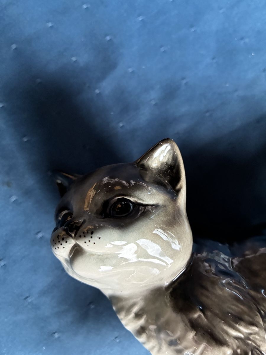 Statuette: Goebel Katze grau, getigert  – Usato da Dornach venduto da Rosengarten 4