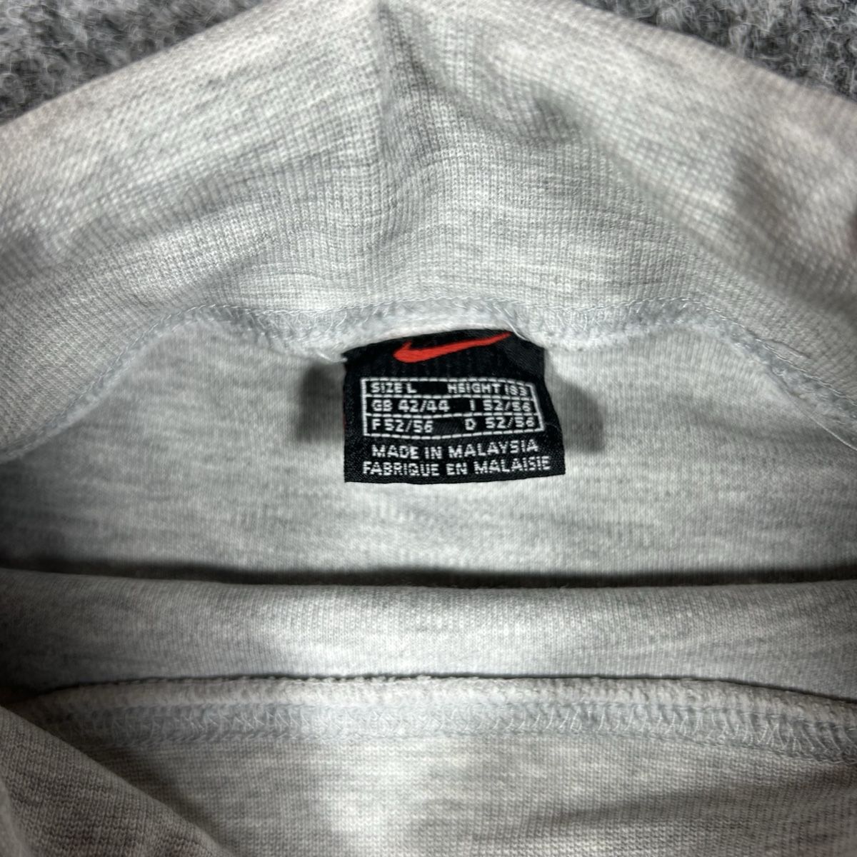 Nike Maglioni & Felpe: 2000s Nike turtleneck  – Nuovo (secondo la descrizione) da La Sagne NE venduto da Matlasape 1