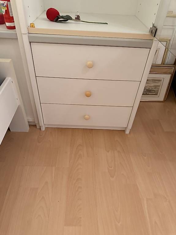 Lits: Kinderzimmer komplett  8 Module  CHF 150. VB – D'occasion à Lyss par apennisi 1