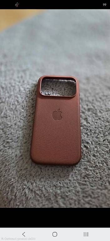 Apple Covers & Schutzfolien: IPhone 17Pro Case – Gebraucht aus Liestal von ric_l5ks