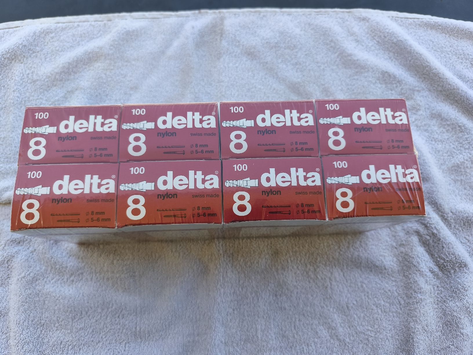 Tutti gli attrezzi: Delta Dübel Grösse 8 2400 Stk. – Nuovo e nell'imballaggio originale da Recherswil venduto da Sruscha58 1