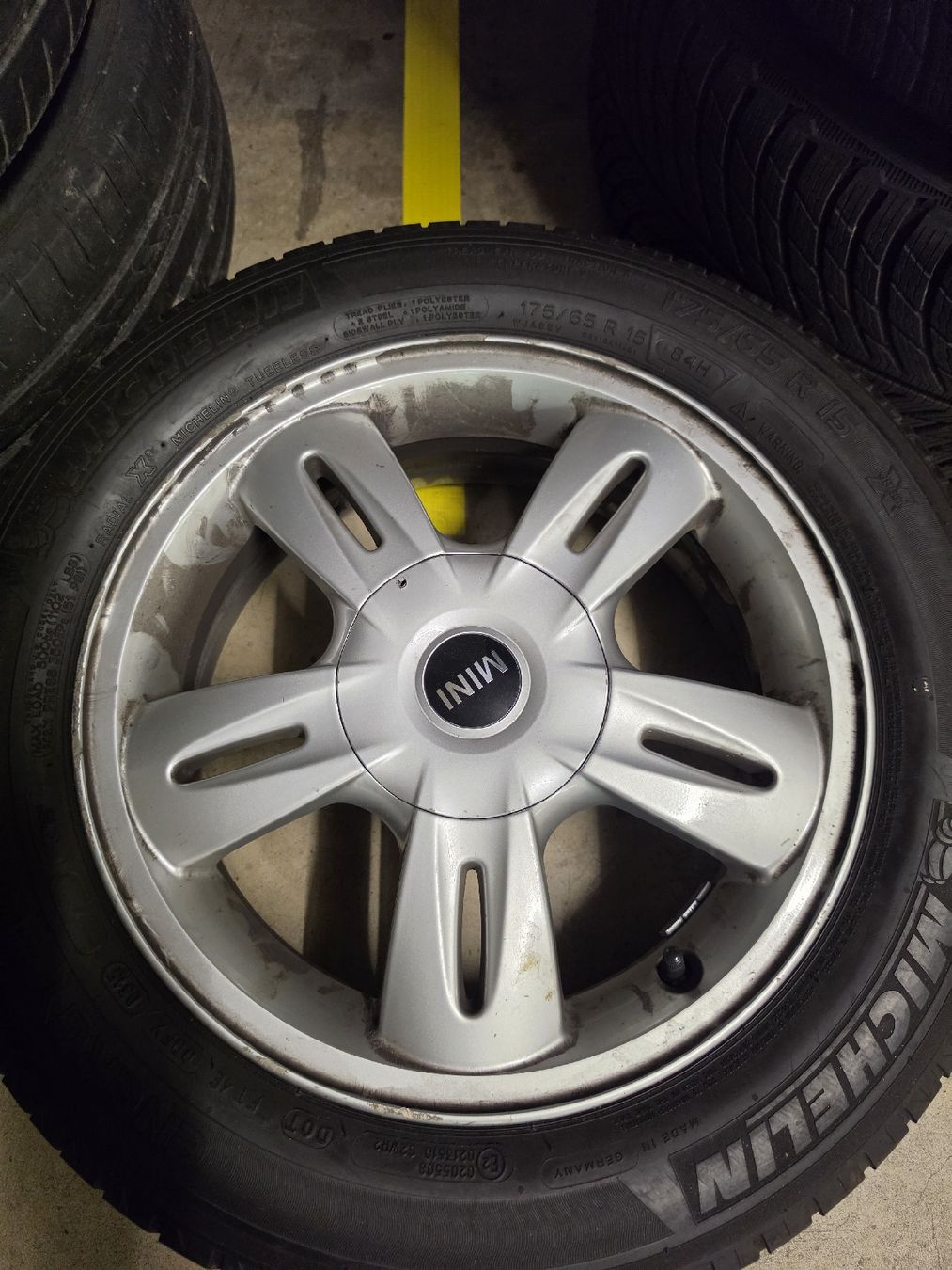 Pneumatici & Ruote complete: Mini 5.5x15 ET45 LK:4x100 – Usato da Fislisbach venduto da artetuning 3