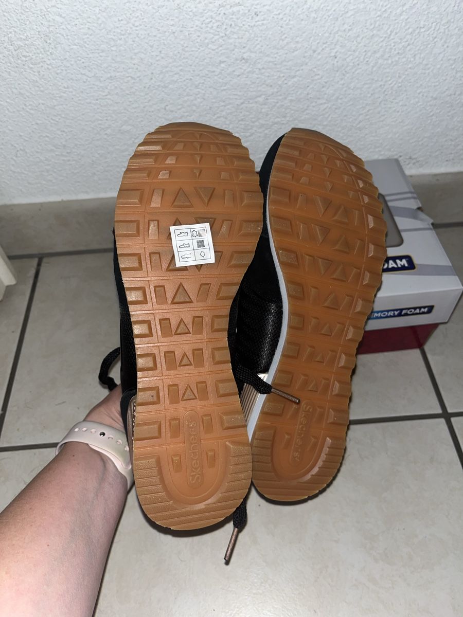 Skechers Scarpe da uomo: Neue Skechers Gold n Gurl – Nuovo (secondo la descrizione) da Oberglatt ZH venduto da vwullschleger 5