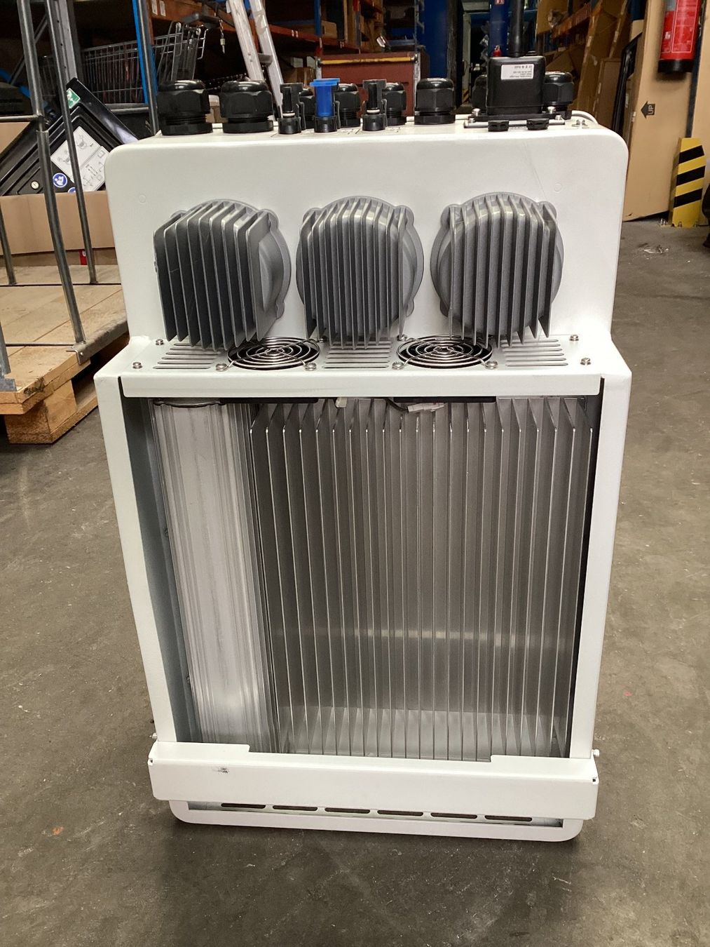 Inverter: Hybrid-Wechselrichter – Nuovo (secondo la descrizione) da Reichenburg venduto da T864RX 1