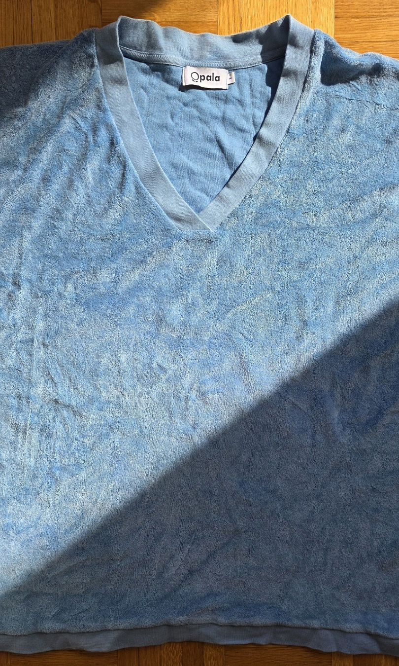 T-shirts: Pull /Tshirt bleu sans manche taille L – D'occasion à Yverdon-les-Bains par van_dq65 7
