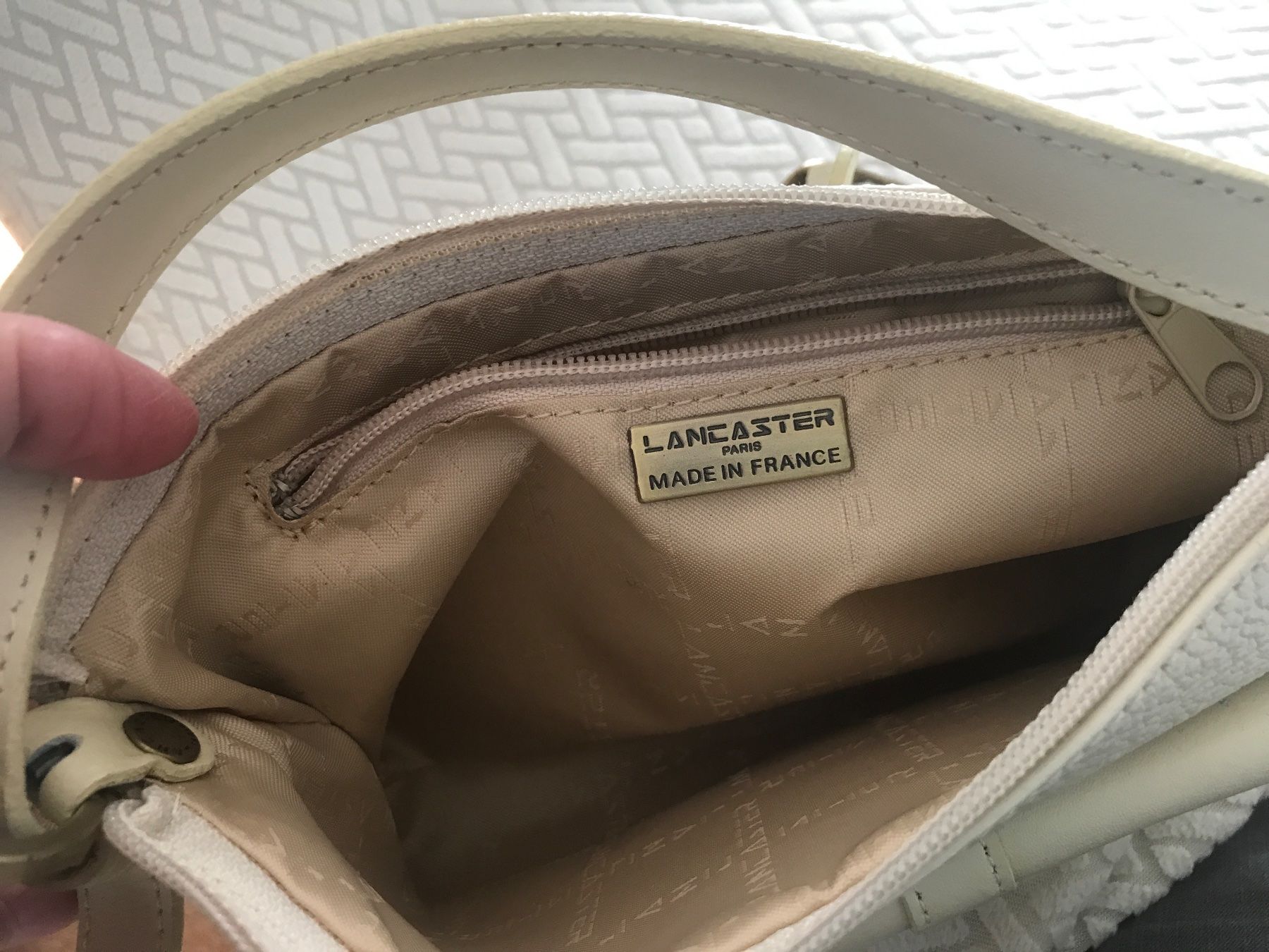 Lancaster Borse da donna: Lancaster Handtasche Leder – Usato da Wettingen venduto da Andres54 3
