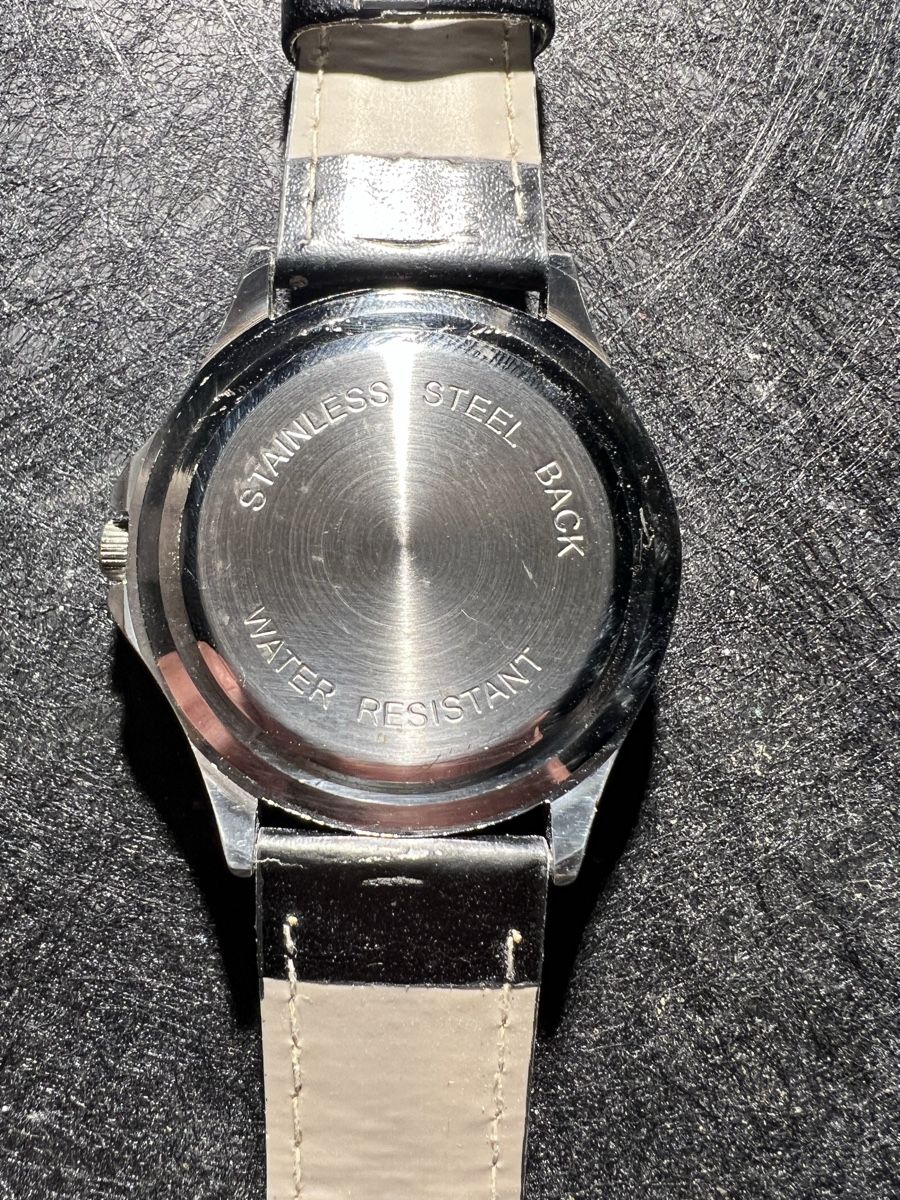 Cardinal Uhren: Cardinal Uhr – Gebraucht aus Laufen von groove60 1