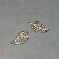 Anhänger Blatt filigran, antiksilber