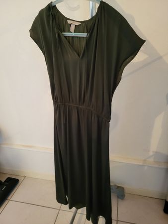 Damen Kleid H&M Khaki Grösse 36